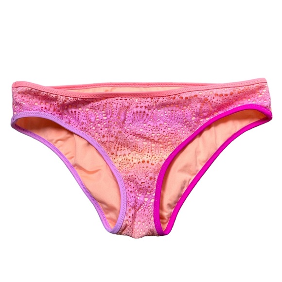 Victoria's Secret Other - Victorias Secret Pink Coral Ombre Crochet Lace Bikini Bottoms Size Small